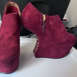 Bucco Heel-less Heels